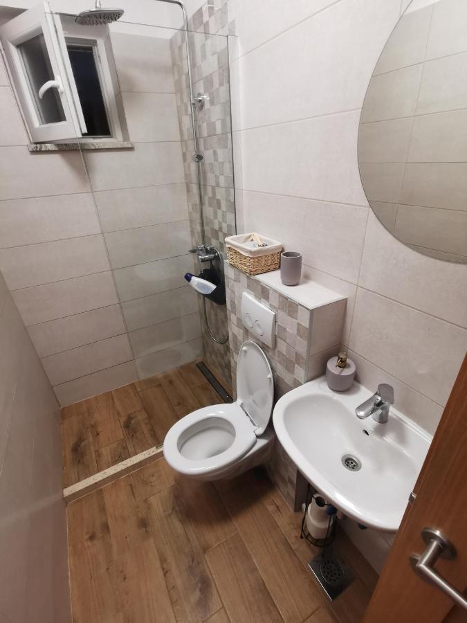 Apartman Konfidenca 比奥格勒·纳·莫鲁 外观 照片