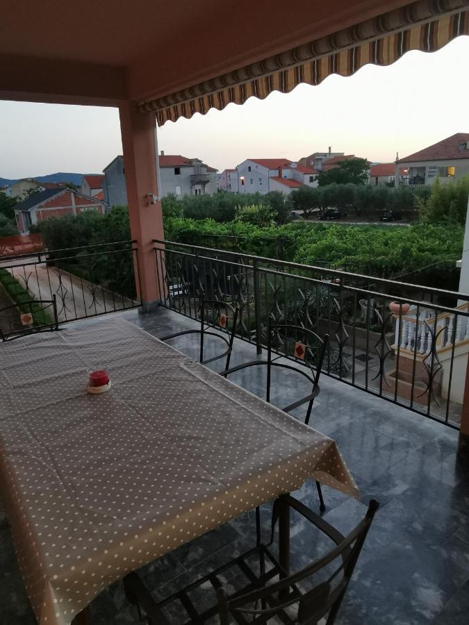 Apartman Konfidenca 比奥格勒·纳·莫鲁 外观 照片