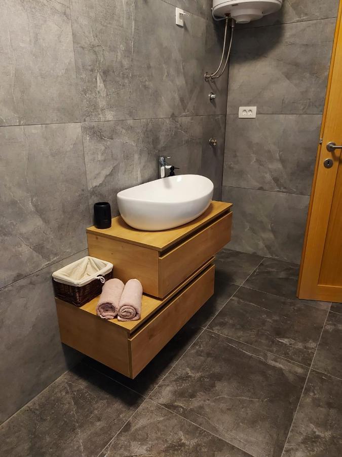 Apartman Konfidenca 比奥格勒·纳·莫鲁 外观 照片