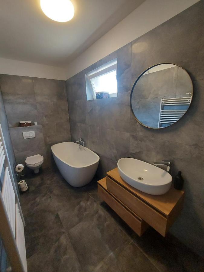 Apartman Konfidenca 比奥格勒·纳·莫鲁 外观 照片