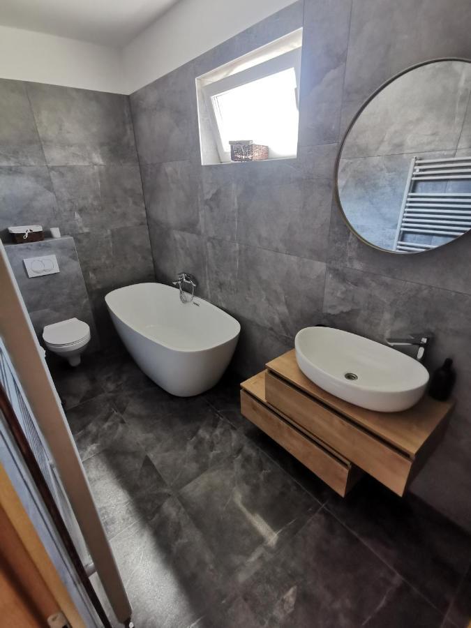 Apartman Konfidenca 比奥格勒·纳·莫鲁 外观 照片